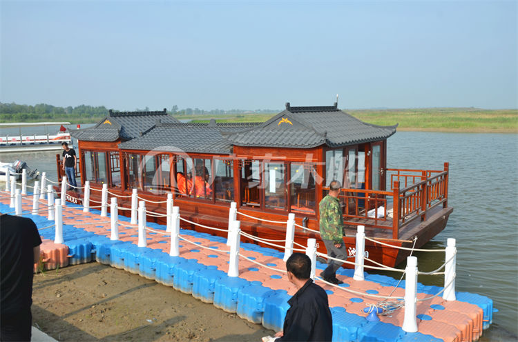 辽宁省沈阳12.5米画舫船