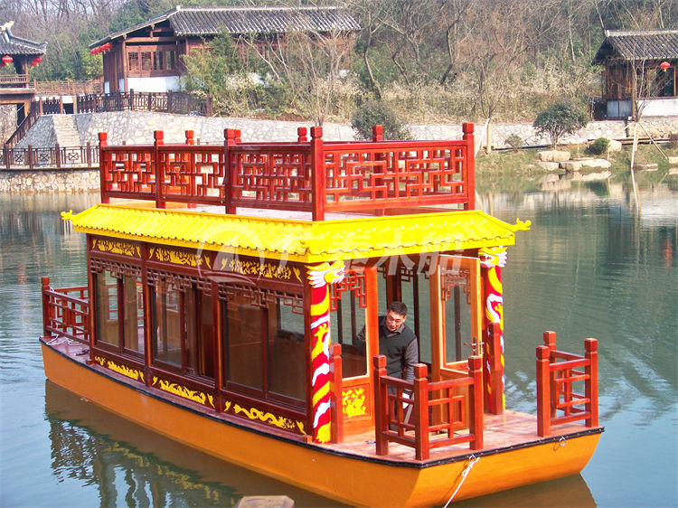 江苏镇江8米双层画舫船