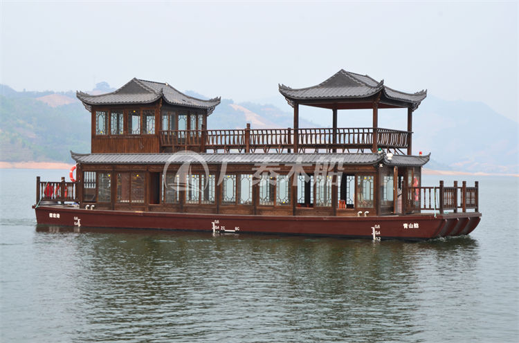 云南德宏州16米双层画舫船